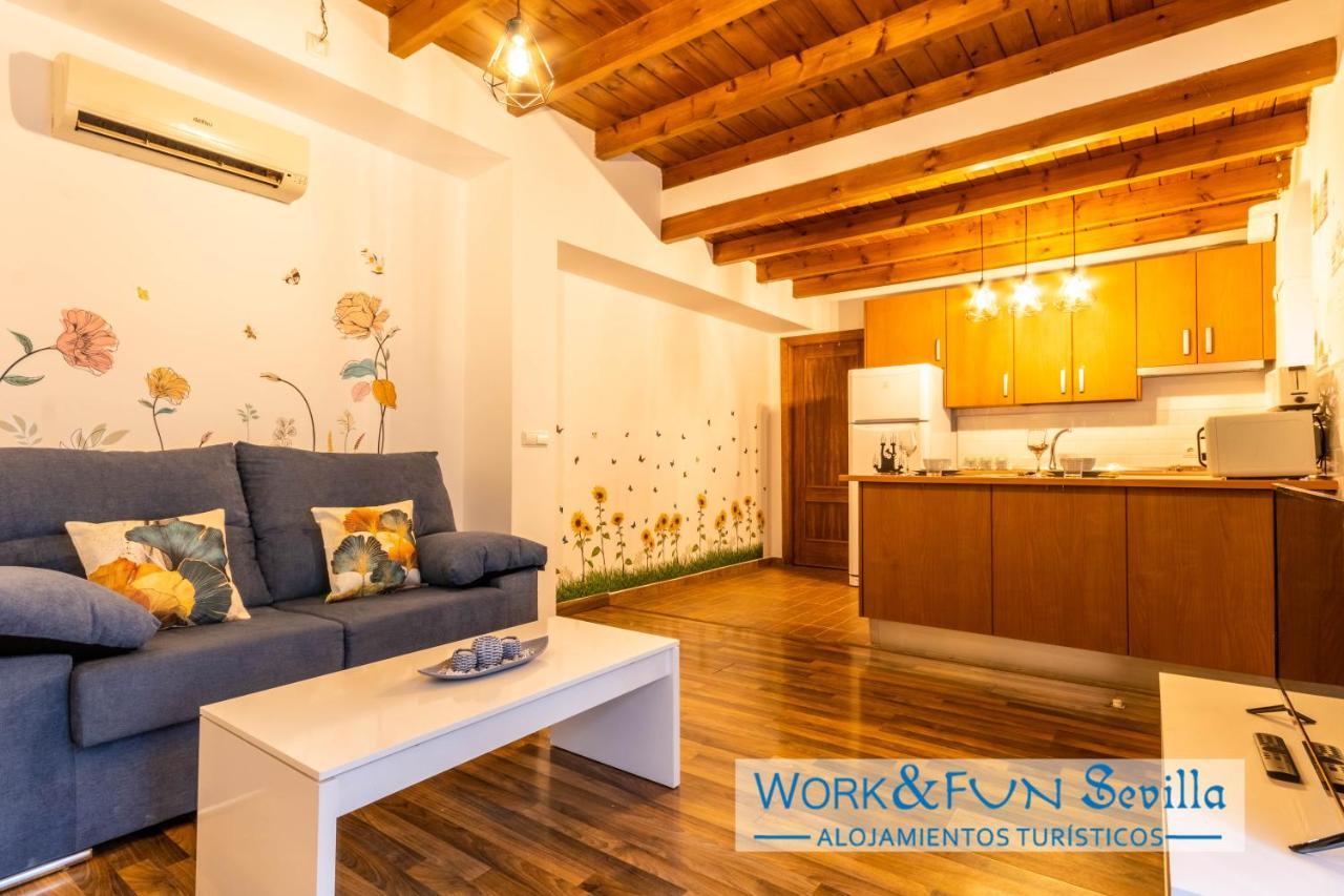 Patio Andaluz En Apartamento